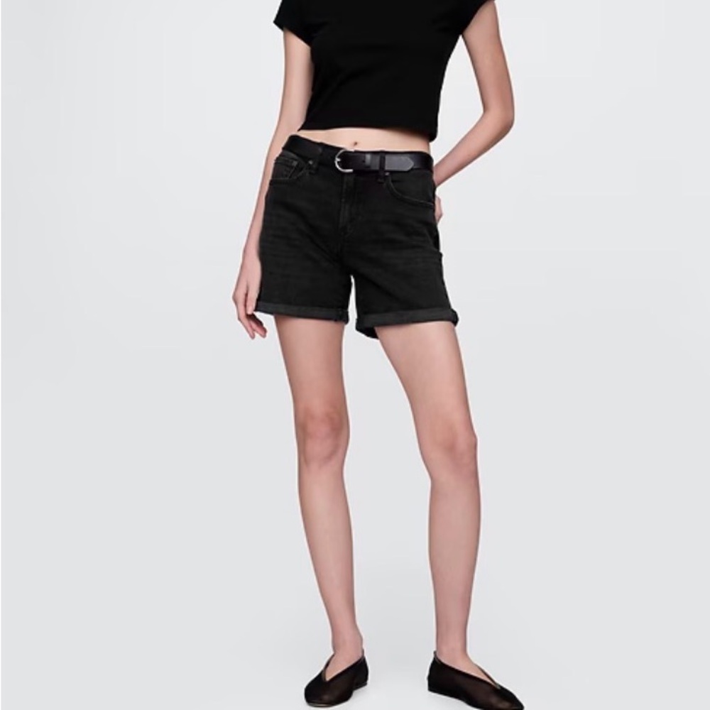 NWT GAP Dark Denim Women's Jean Shorts